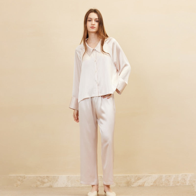 Soft Pink Raglan long sleeve and Pants Set | 100% Mulberry Silk Sleepwear